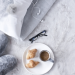 快適な睡眠に音楽は欠かせない〜イヤホン選びにこだわってより快適に〜