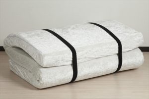 モットンの高反発マットレスは腰痛改善に効果あり？口コミを検証