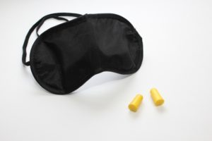 安眠の頼れる味方～耳栓とアイマスクの賢い選び方をチェック～