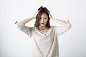 女性でもいびきで悩む人は多い！主な原因と改善方法をチェック