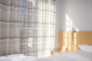 ベッド用マットレスの寿命はどれくらい?こんな症状が出たら要注意!